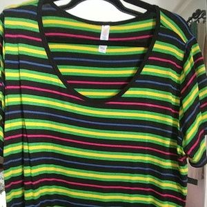 Lularoe NWOT Classic t